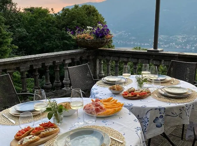 Le Ortensie 3* Faggeto Lario